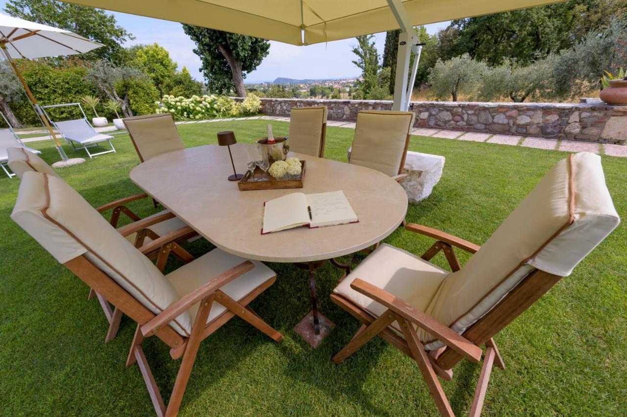 Villa Mario Resort Salo Bagian luar foto