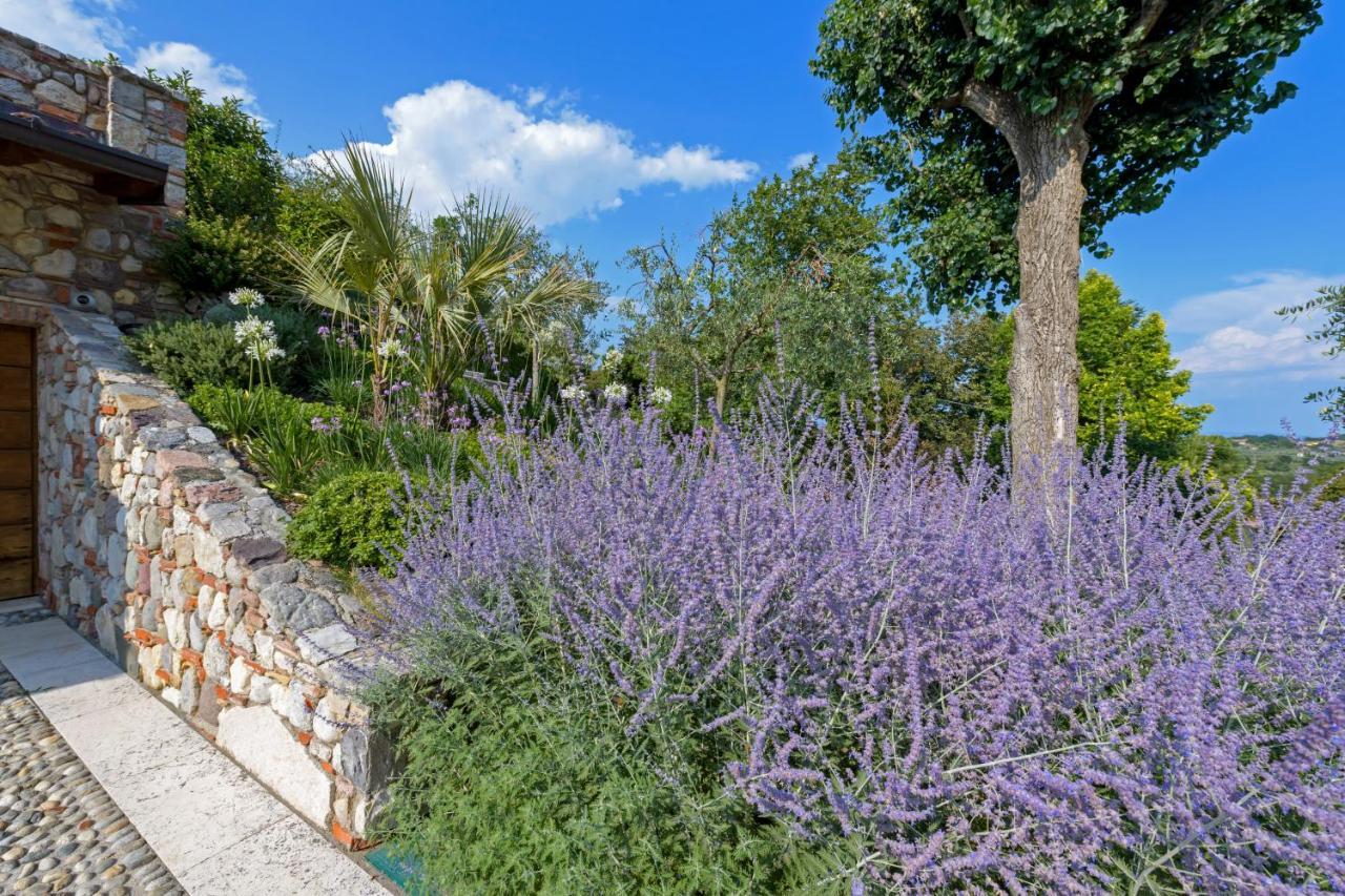 Villa Mario Resort Salo Bagian luar foto