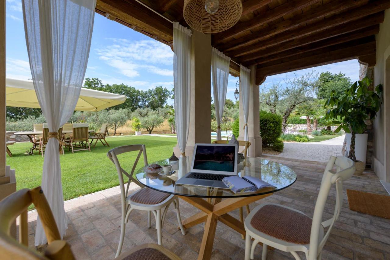 Villa Mario Resort Salo Bagian luar foto