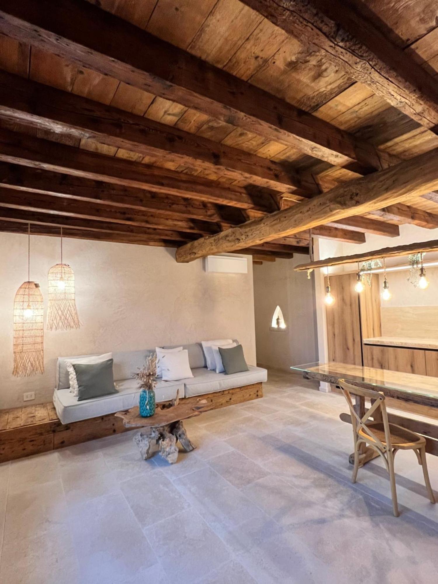 Villa Mario Resort Salo Bagian luar foto