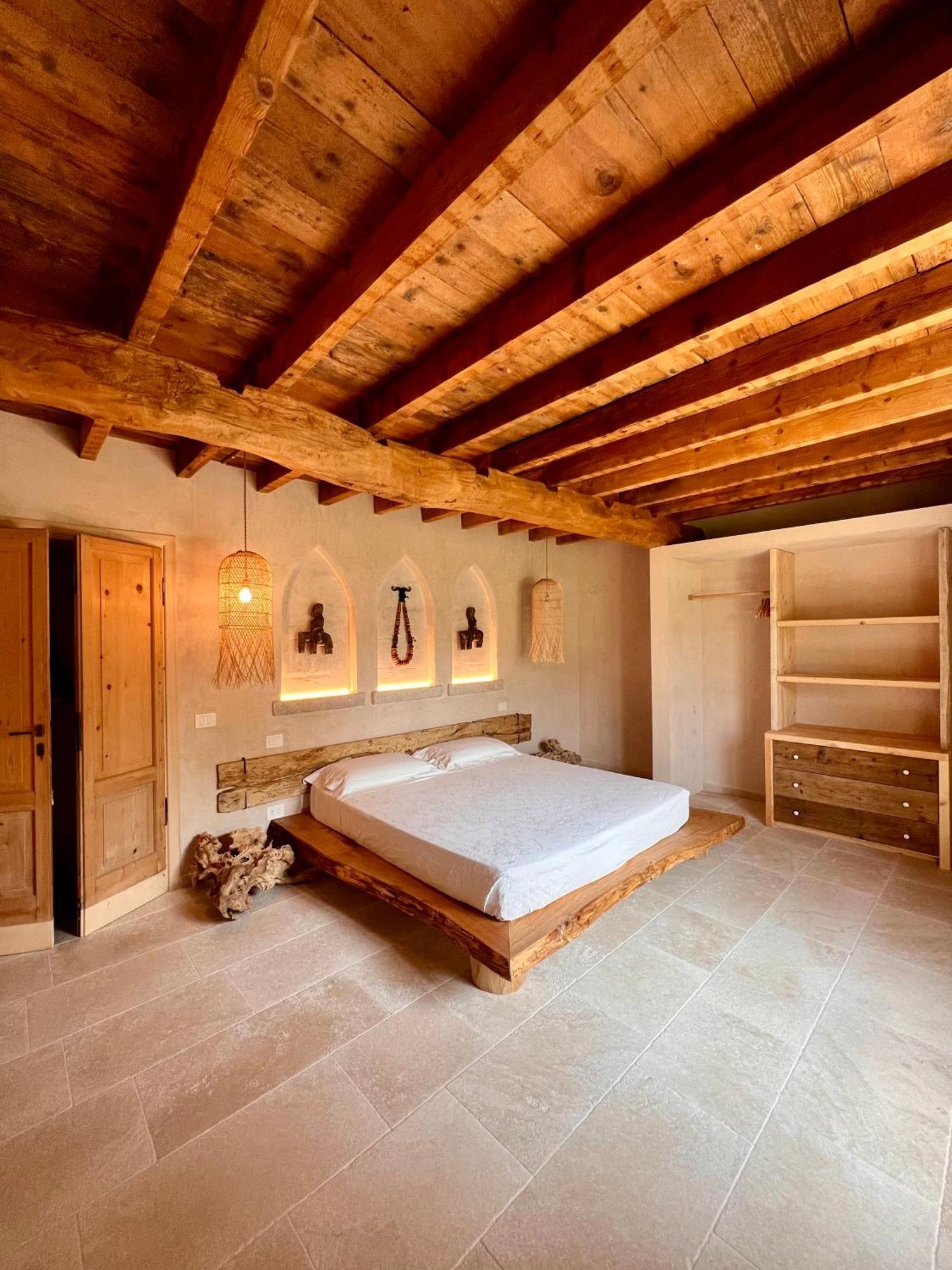 Villa Mario Resort Salo Bagian luar foto