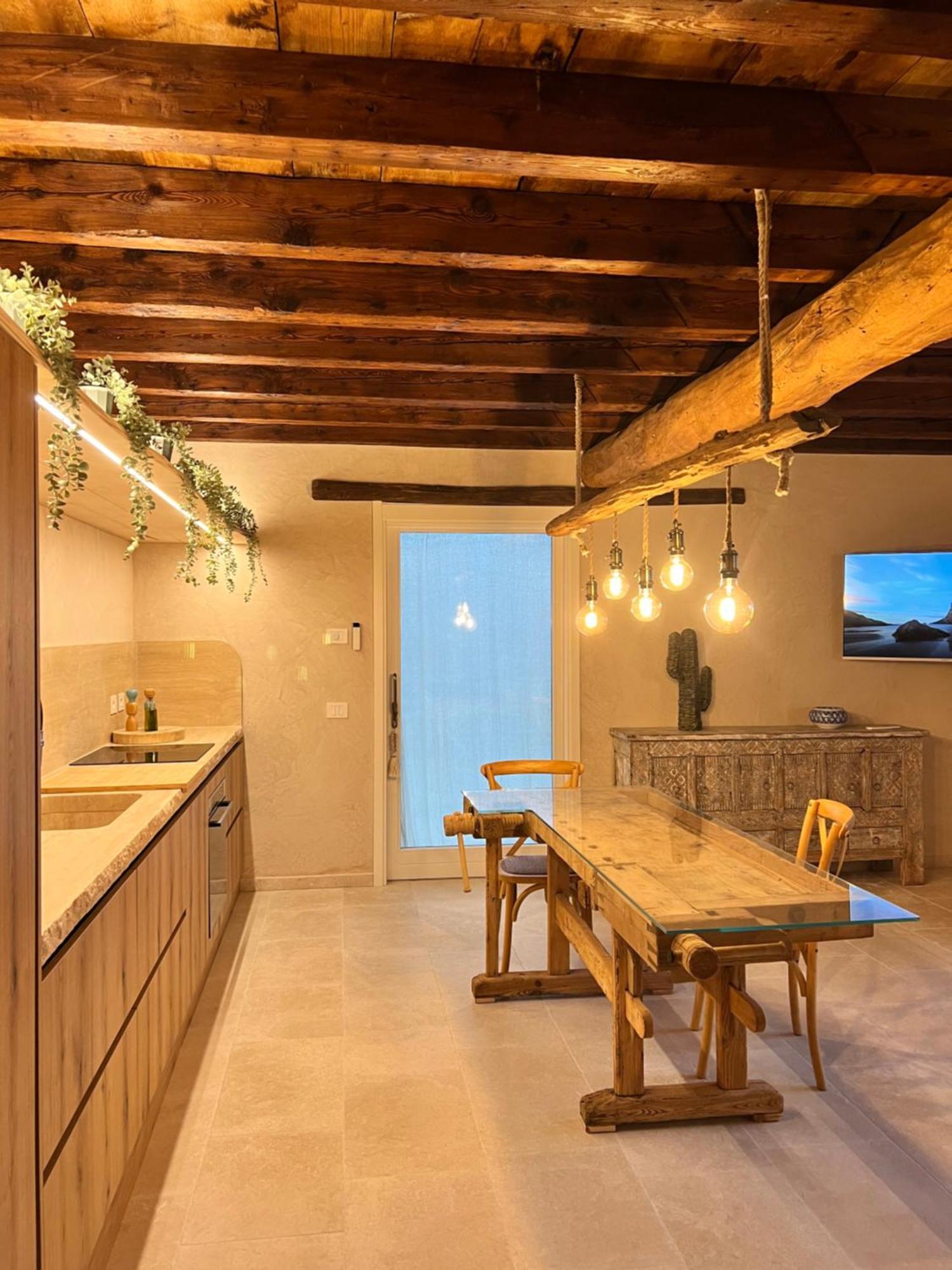 Villa Mario Resort Salo Bagian luar foto